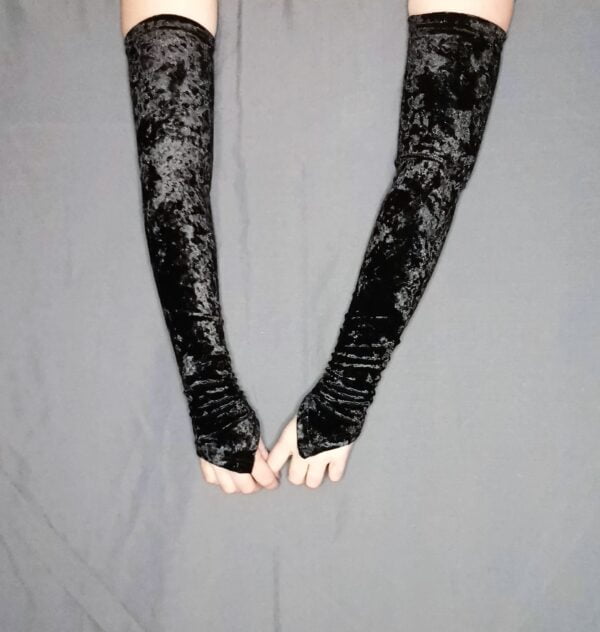 Nova Sleeves - long - black
